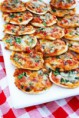 /album/fotoalbum/minipizza-s-leuk-voor-een-feestje-of-voor-bij-de-borrel-1354525568-van-ietje-jpeg/